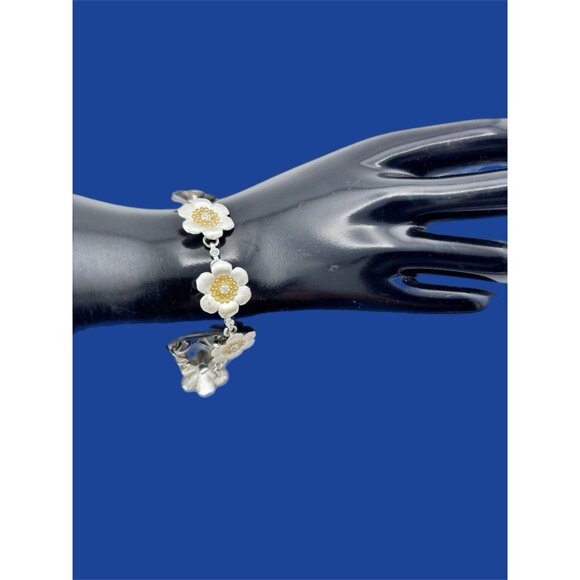Brighton Floriana Brushed Silver Flower Retired Bracelet - Picture 2 of 4